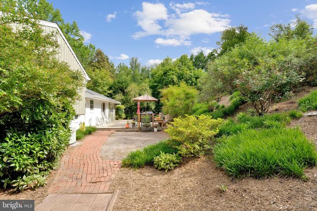 7618 HIGHLAND ST, Springfield, VA 22150