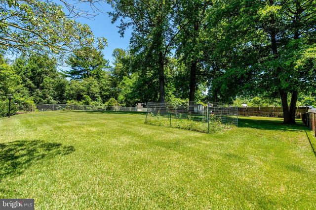 7618 HIGHLAND ST, Springfield, VA 22150