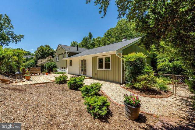 7618 HIGHLAND ST, Springfield, VA 22150