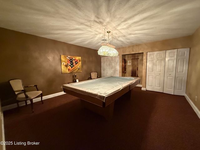 3030 Breckenridge Ln APT 536, Louisville, KY 40220