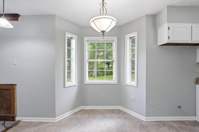 8074 S REGIS PL, Memphis, TN 38018