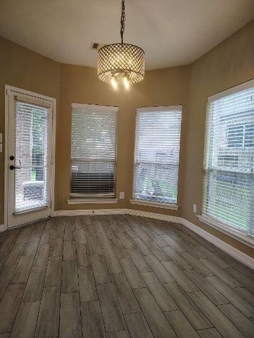 25211 Pineglen Terrace Drive, Spring, TX 77389