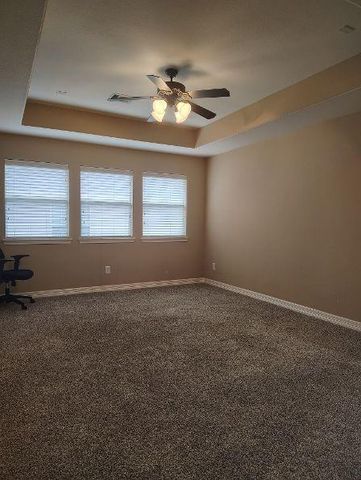 25211 Pineglen Terrace Drive, Spring, TX 77389