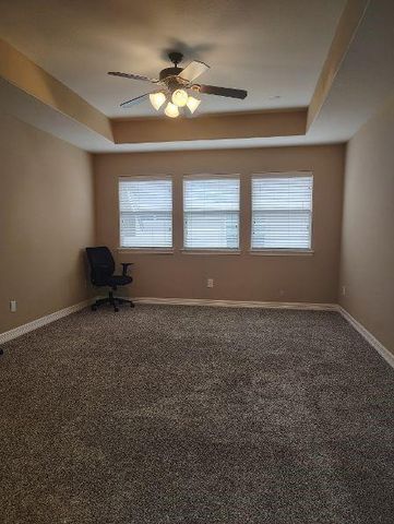 25211 Pineglen Terrace Drive, Spring, TX 77389
