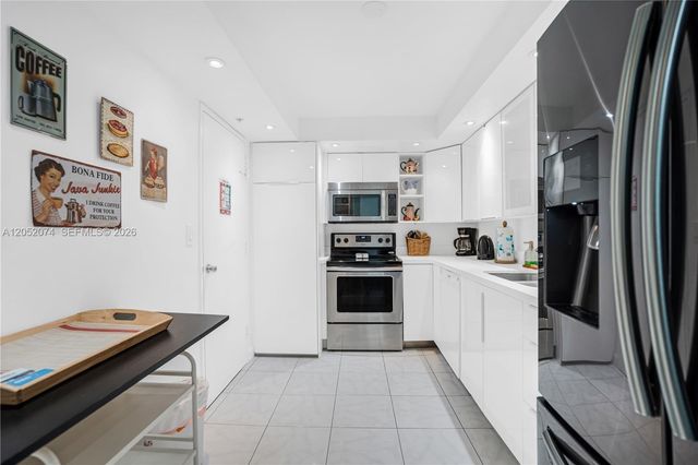 4001 S Ocean Dr 12P, Hollywood, FL 33019