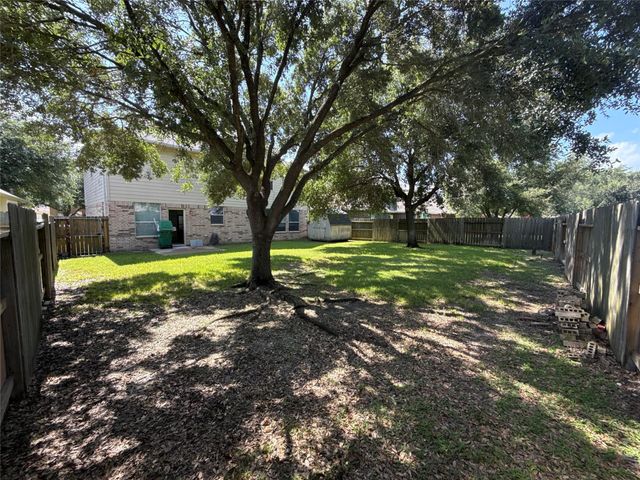 7819 Blue Stream Court, Houston, TX 77041