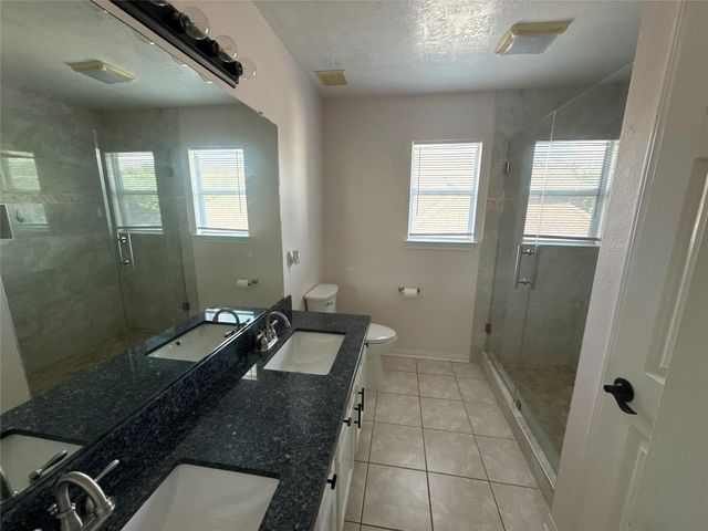 7819 Blue Stream Court, Houston, TX 77041