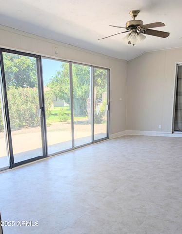 10510 W CAMDEN Avenue, Sun City, AZ 85351