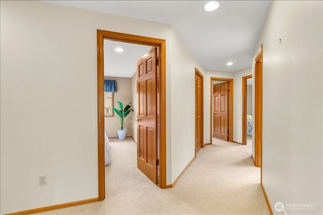 1644 233rd Place NE, Sammamish, WA 98074