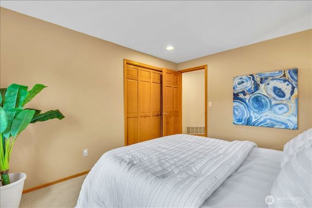 1644 233rd Place NE, Sammamish, WA 98074