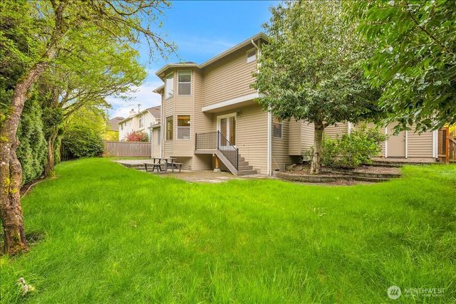 1644 233rd Place NE, Sammamish, WA 98074