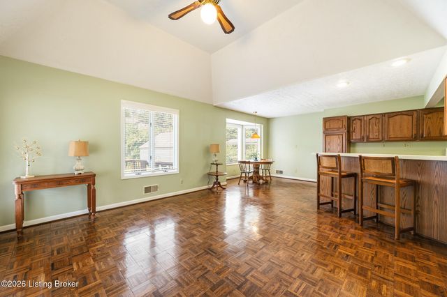2021 Winston Ave, Louisville, KY 40205