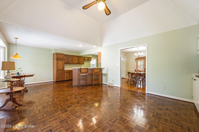2021 Winston Ave, Louisville, KY 40205