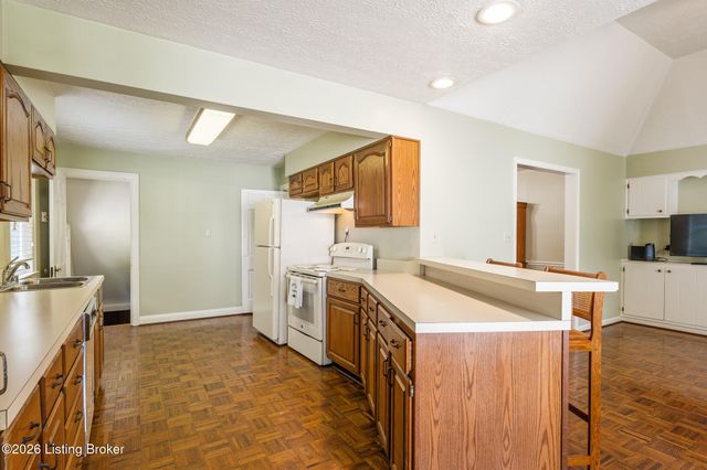 2021 Winston Ave, Louisville, KY 40205