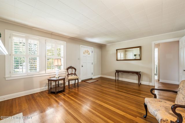 2021 Winston Ave, Louisville, KY 40205
