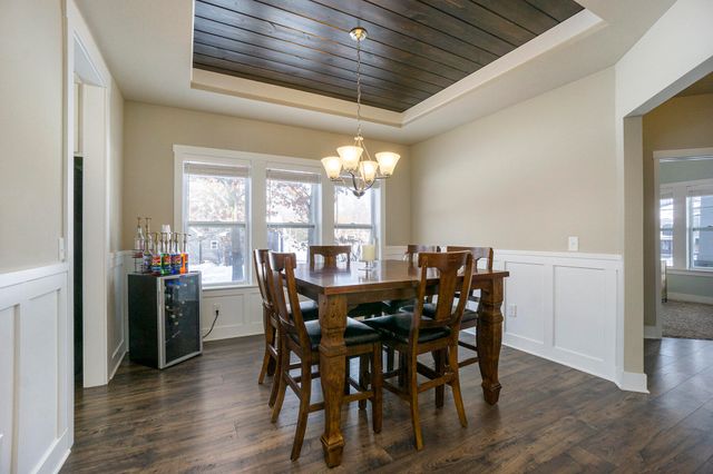 7656 Canyon Drive, Kalamazoo, MI 49009