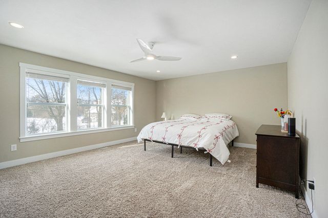 7656 Canyon Drive, Kalamazoo, MI 49009