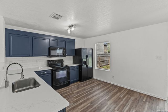 136 Gatewood Bay, Cibolo, TX 78108