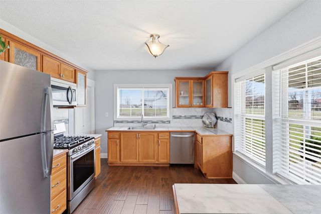 304 County Road 2260, Greenville, TX 75402