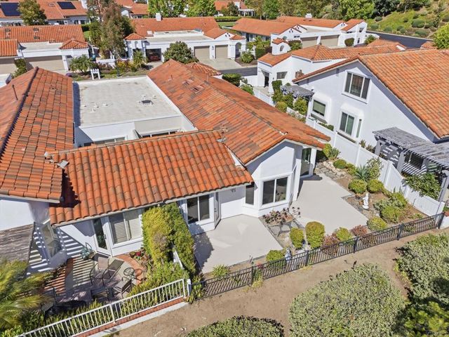 5081 Caesena Way, Oceanside, CA 92056