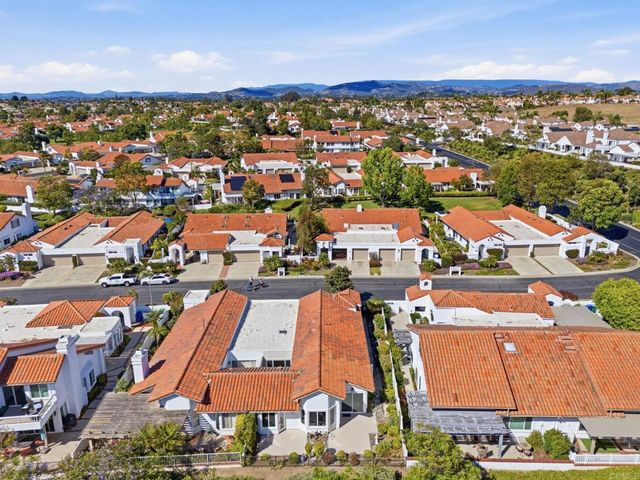 5081 Caesena Way, Oceanside, CA 92056