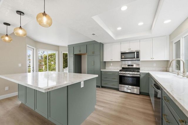 5081 Caesena Way, Oceanside, CA 92056