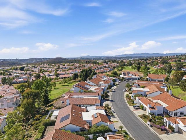 5081 Caesena Way, Oceanside, CA 92056