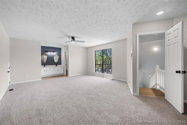 6391 Hawfield Drive, Fayetteville, NC 28303