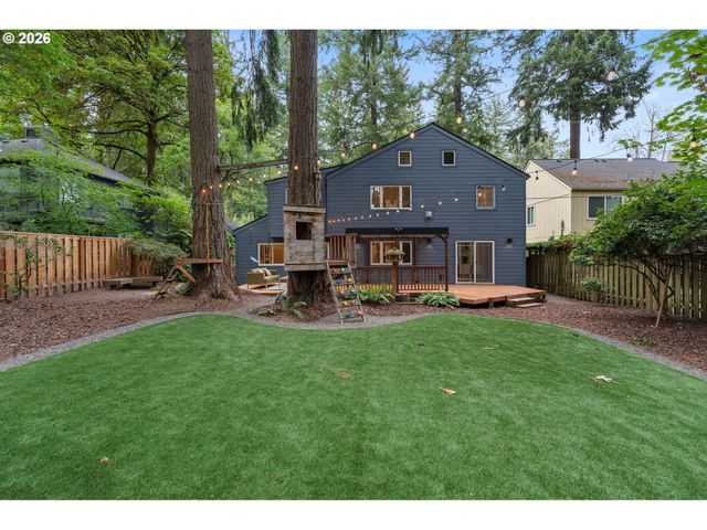 4264 HARVEY Way, Lake Oswego, OR 97035