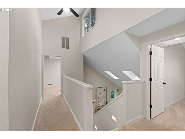 4264 HARVEY Way, Lake Oswego, OR 97035