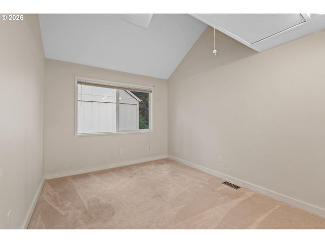 4264 HARVEY Way, Lake Oswego, OR 97035