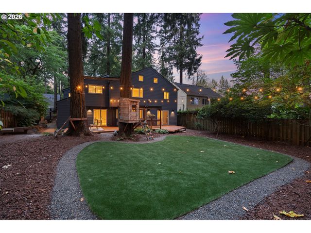 4264 HARVEY Way, Lake Oswego, OR 97035