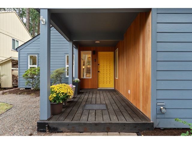 4264 HARVEY Way, Lake Oswego, OR 97035