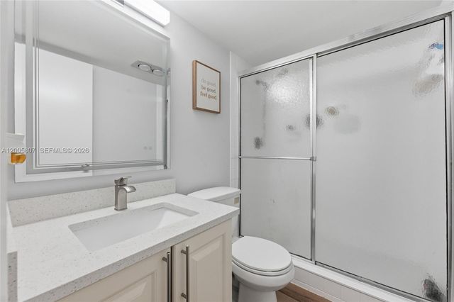 625 Oaks Drive 304, Pompano Beach, FL 33069