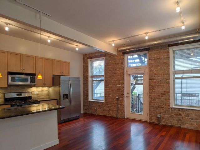 1222 W Hubbard Street 1R, Chicago, IL 60642