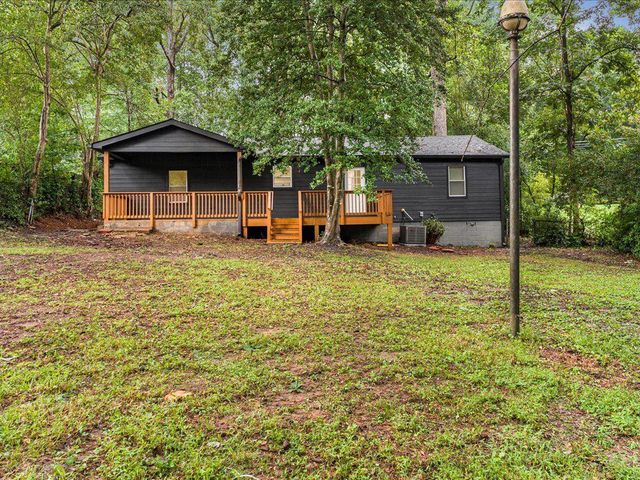 5794 Pinecrest Road, Austell, GA 30168