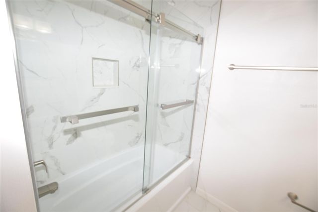 1570 SCARLET OAK LOOP C, Winter Garden, FL 34787