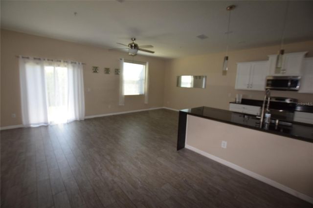 1570 SCARLET OAK LOOP C, Winter Garden, FL 34787