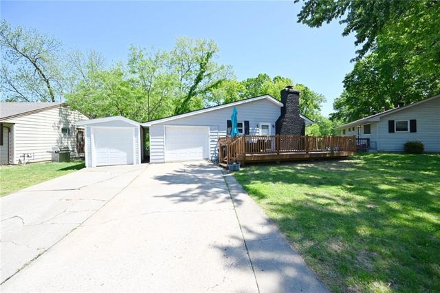 5437 N Askew Avenue, Kansas City, MO 64119