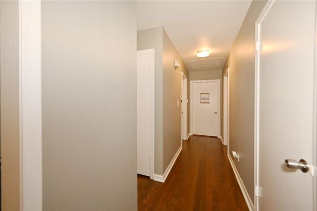 5437 N Askew Avenue, Kansas City, MO 64119