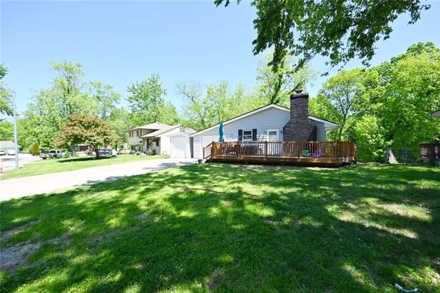 5437 N Askew Avenue, Kansas City, MO 64119