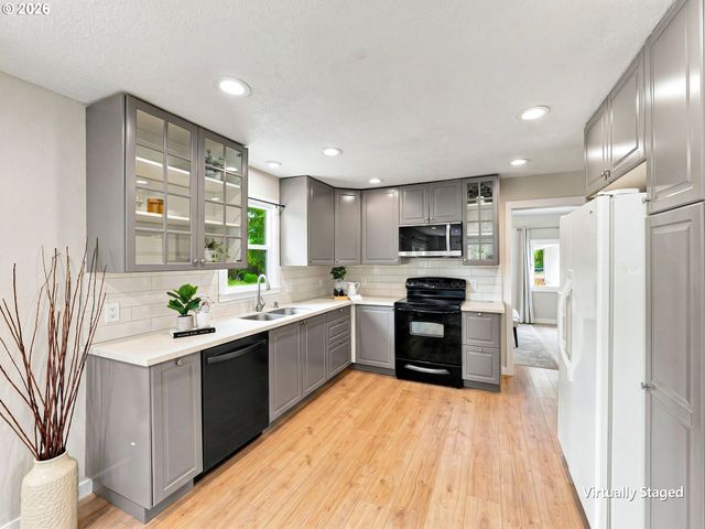 17925 Se TROGE Rd, Damascus, OR 97089
