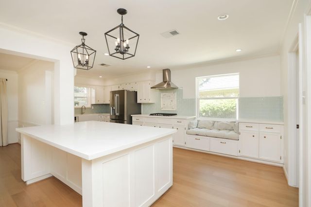 13506 Charwell Crossing Lane, Houston, TX 77069