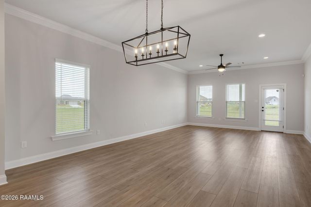 106 Bejeweled Avenue, Youngsville, LA 70592