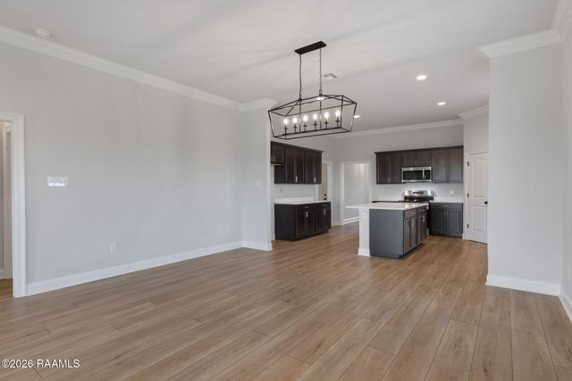 106 Bejeweled Avenue, Youngsville, LA 70592