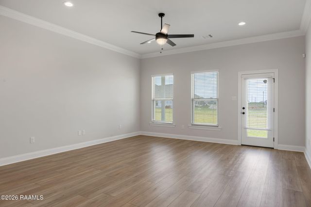 106 Bejeweled Avenue, Youngsville, LA 70592