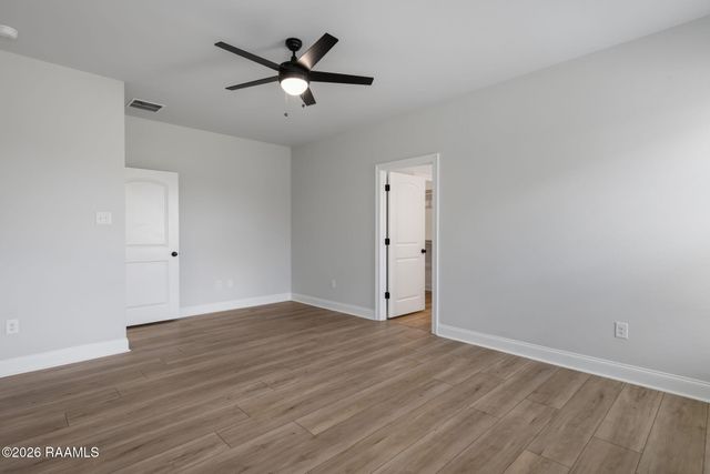 106 Bejeweled Avenue, Youngsville, LA 70592