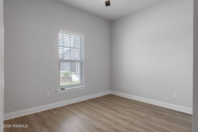 106 Bejeweled Avenue, Youngsville, LA 70592