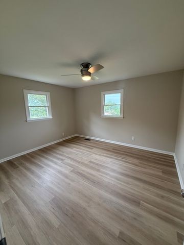 3750 Yager Rd, Mcminnville, TN 37110