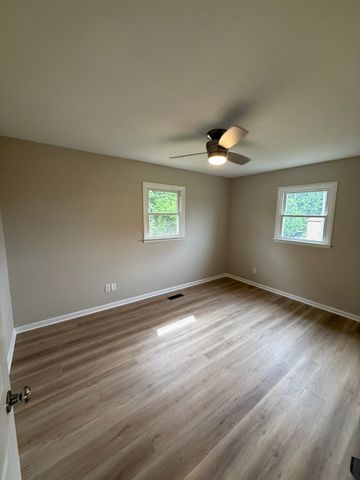 3750 Yager Rd, Mcminnville, TN 37110